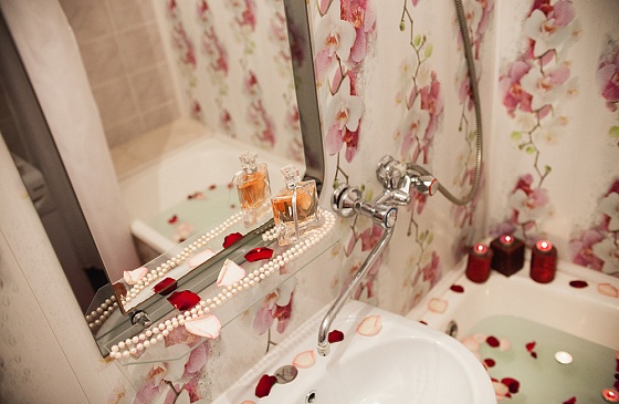 Снять 2 кв. посуточно в Академгородке от собственника рядом с кл. Мешалкина и НВВКУ 