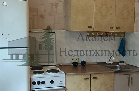 Снять однокомнатную  в Академгородке длительно рядом с Технопарком