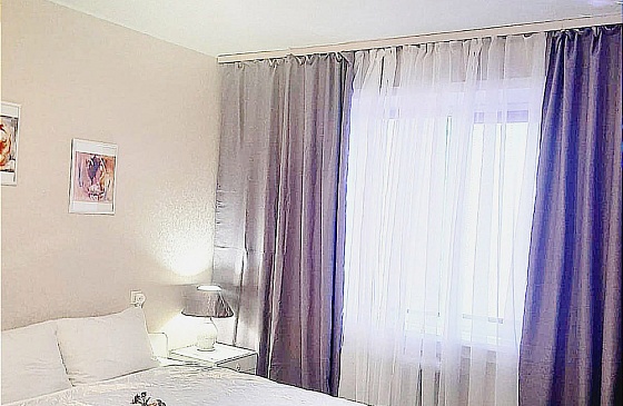 Снять 2 кв. посуточно в Академгородке от собственника рядом с кл. Мешалкина и НВВКУ 