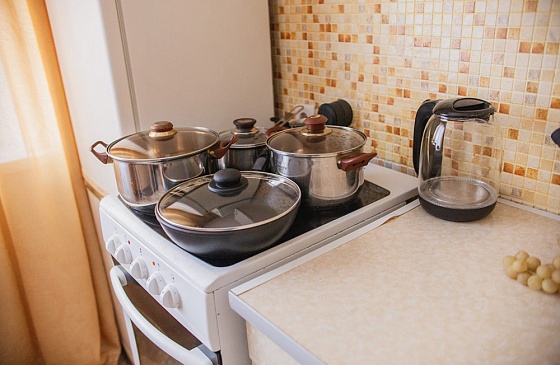 Снять 2 кв. посуточно в Академгородке от собственника рядом с кл. Мешалкина и НВВКУ 